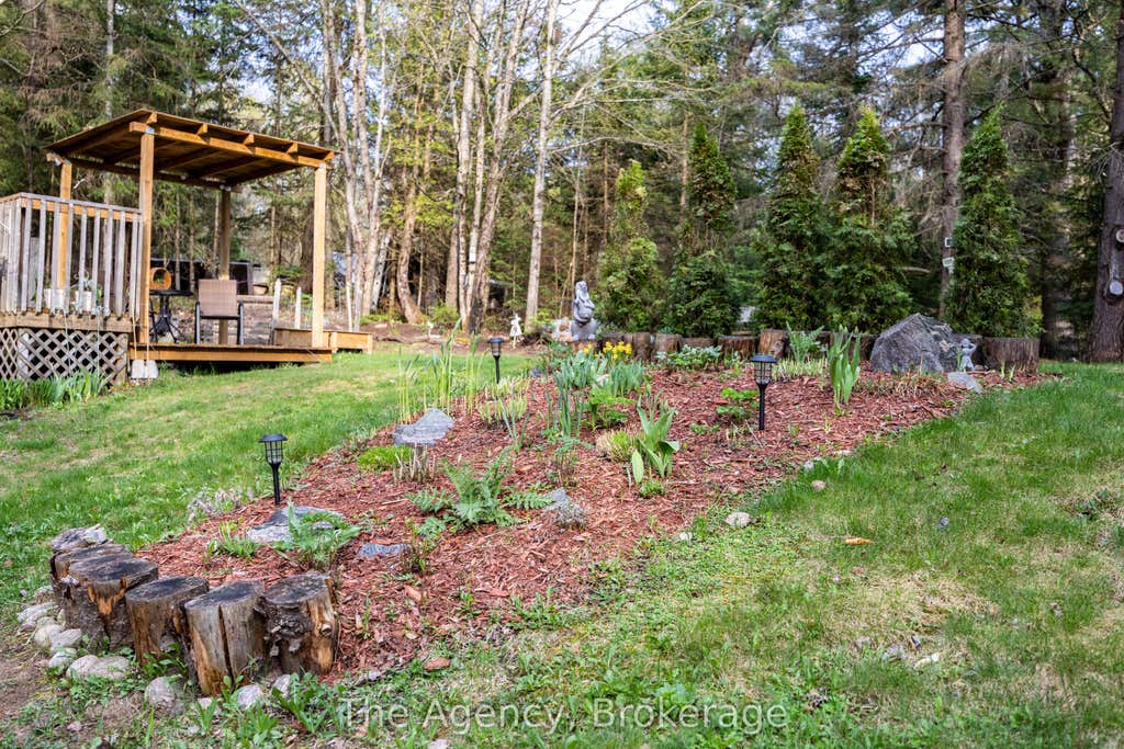 Photo of 1094 Springdale Park Road N, Bracebridge, ON P1L 1W9 (MLS # X13654184)