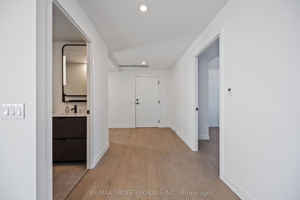 Photo of 1050 Eastern Avenue #1203, Toronto, ON M4L 0B7 (MLS # E13118304)