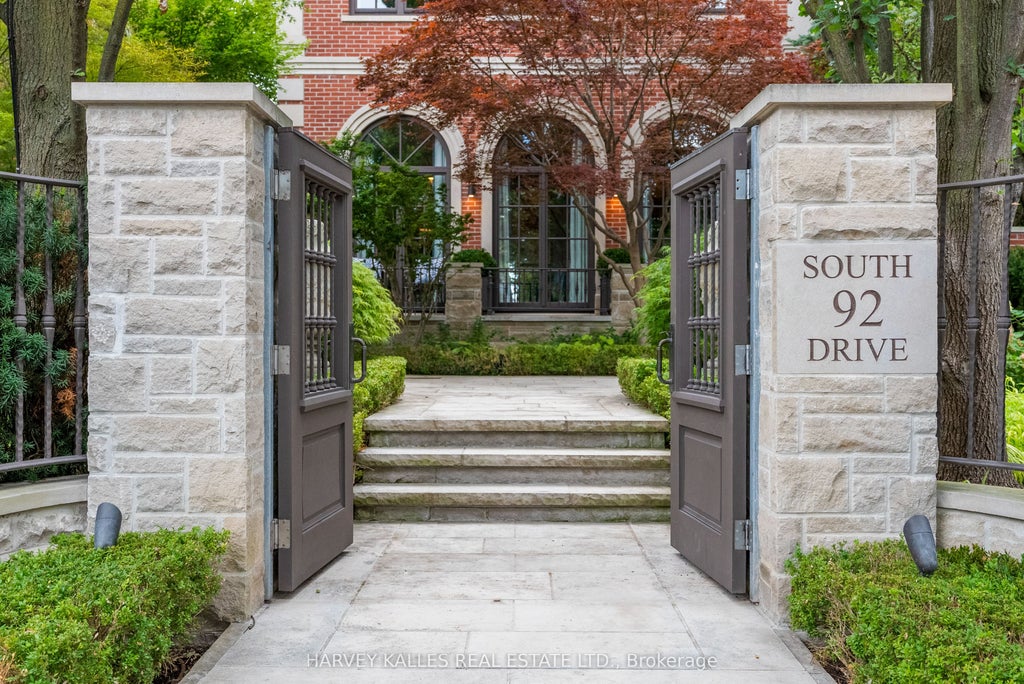 Photo of 92 South Drive, Toronto, ON M4W 1R6 (MLS # C13813766)