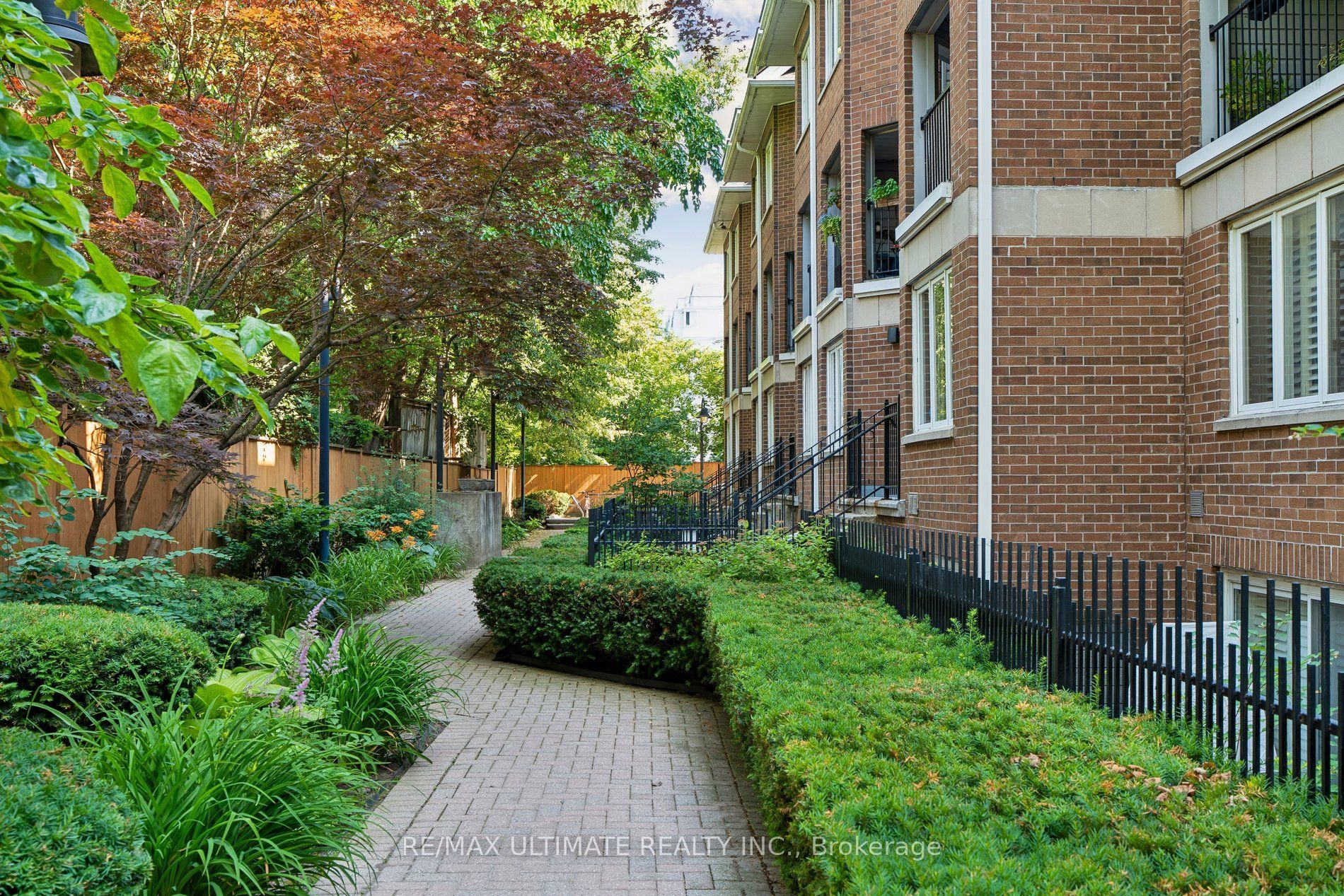 217 St. George Street 25