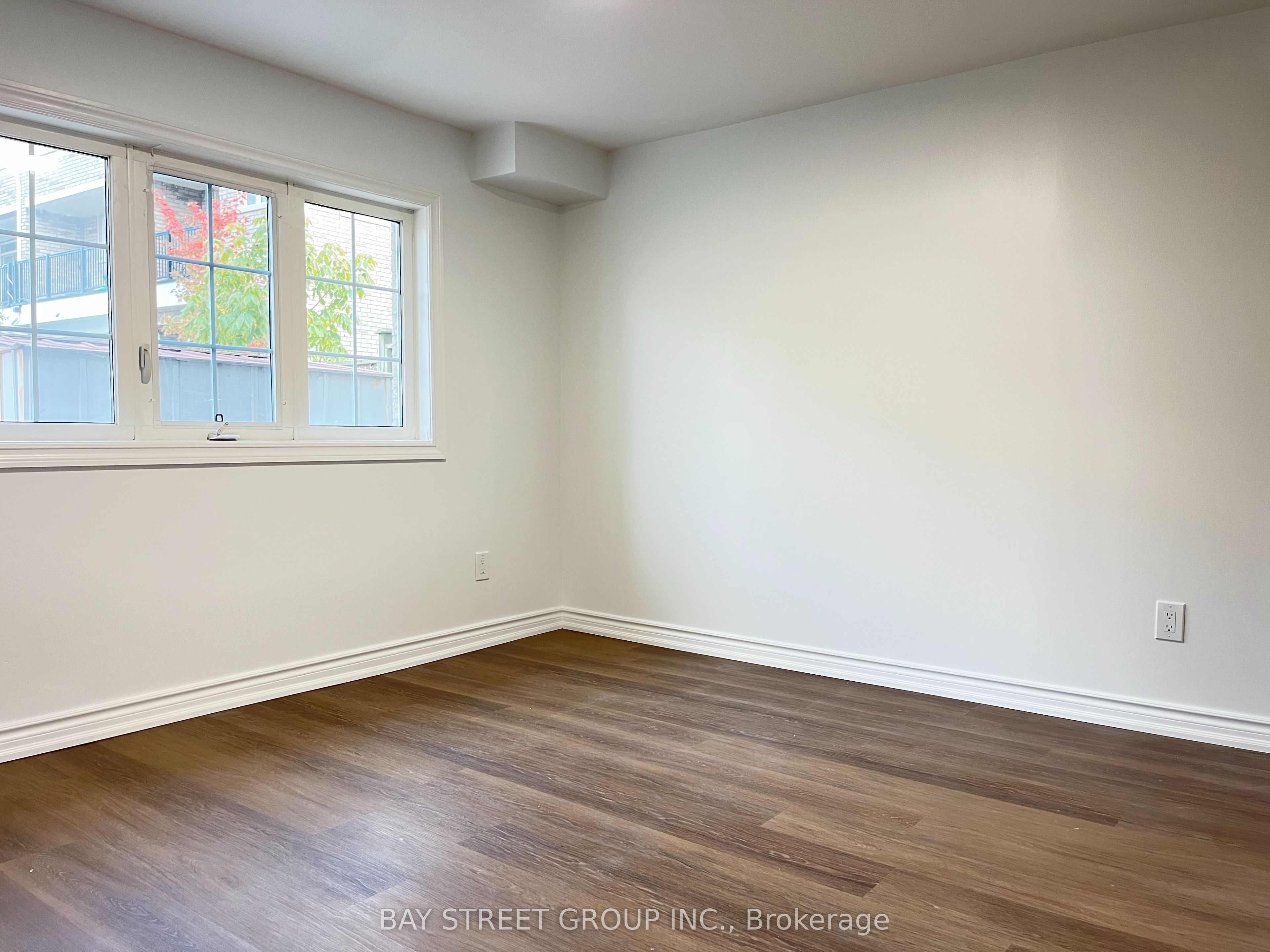 27 Macadam Road Lower Unit