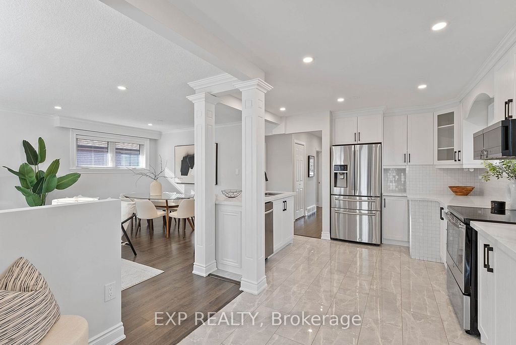 Photo of 39 Hobden Place, Toronto, ON M9R 3R6 (MLS # W12865840)