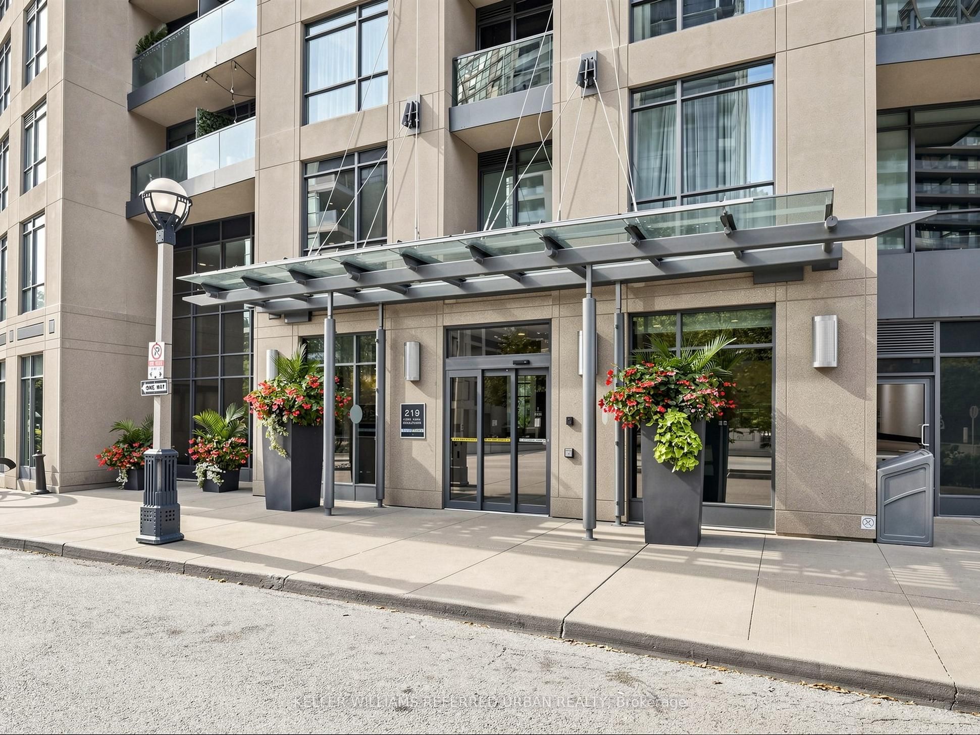 219 Fort York Boulevard 1009