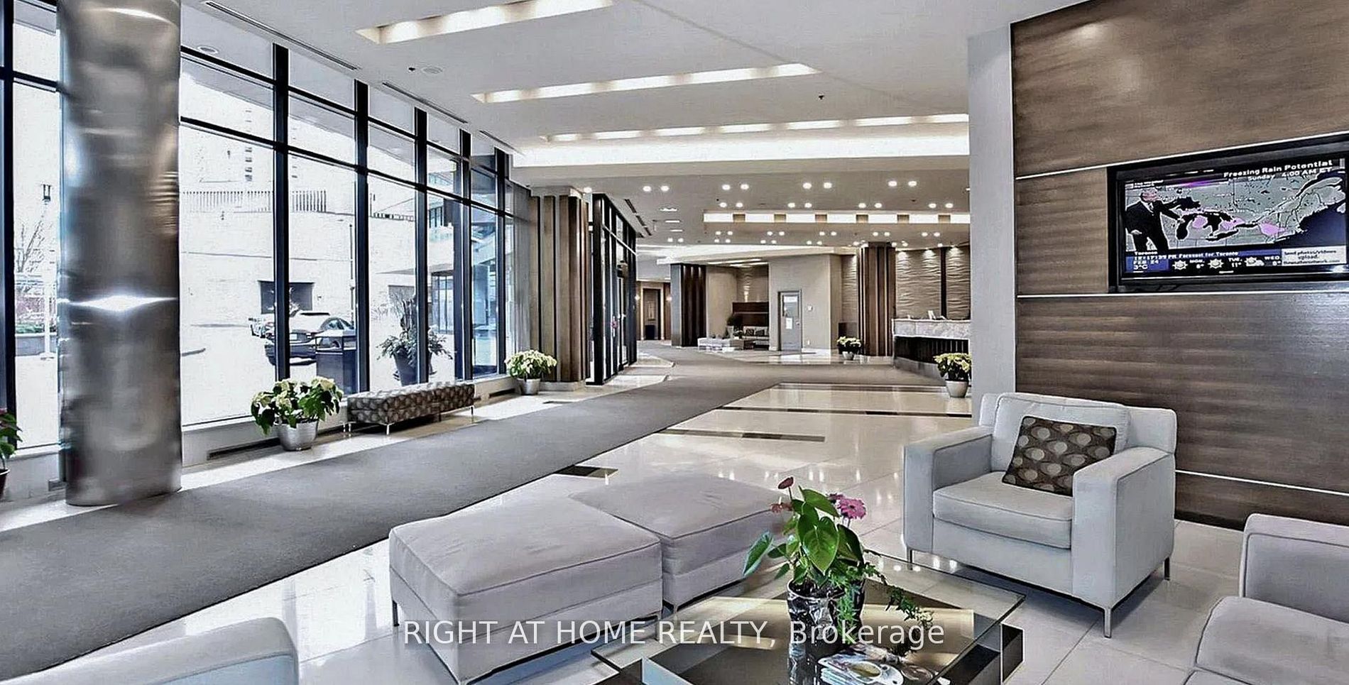 33 Bay Street 603