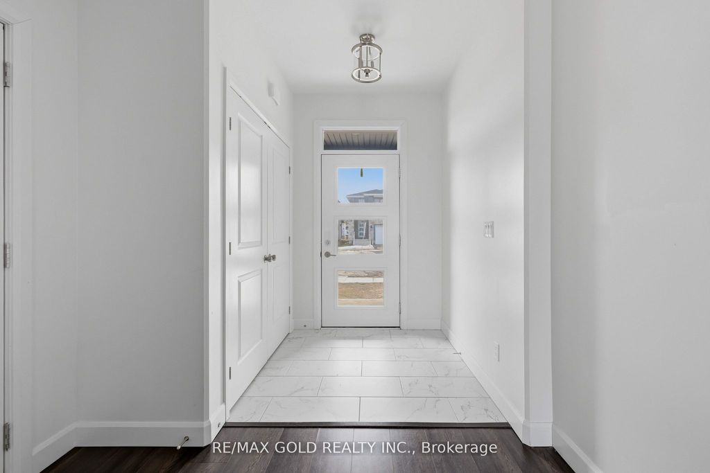 Photo of 33 Walden Pond Drive, Loyalist, ON K7N 0E7 (MLS # X12953180)