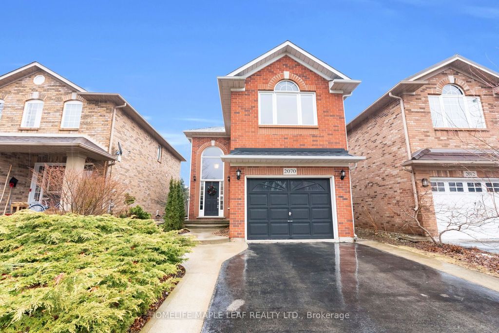 Photo of 2070 Shady Glen Road, Oakville, ON L6M 3P1 (MLS # W12907480)