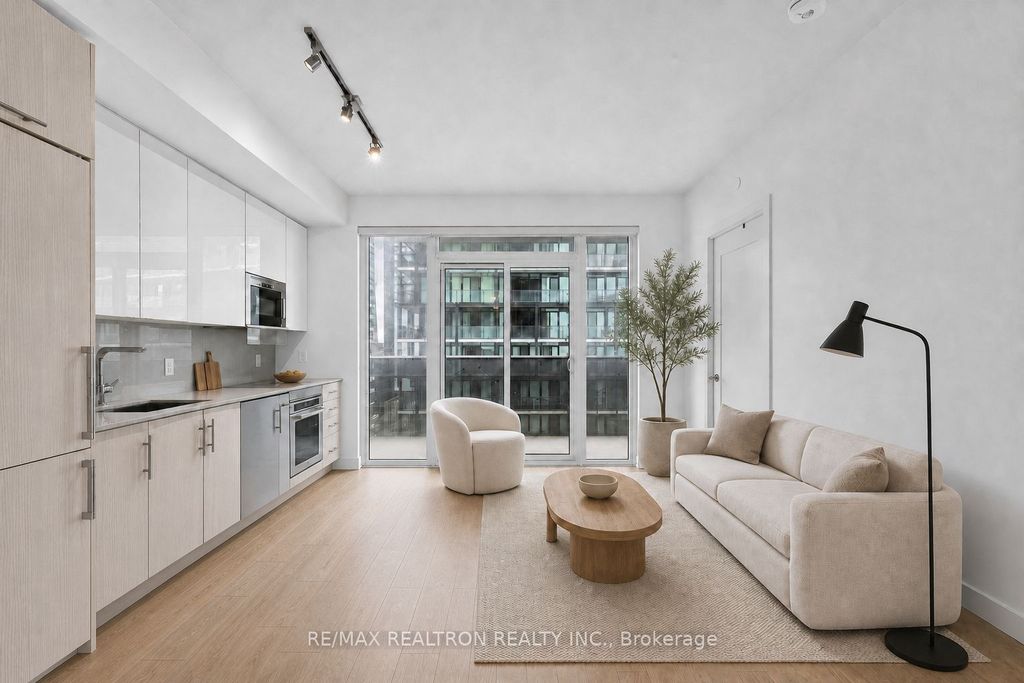 Photo of 330 Richmond Street W #2203, Toronto, ON M5V 0M4 (MLS # C13558948)