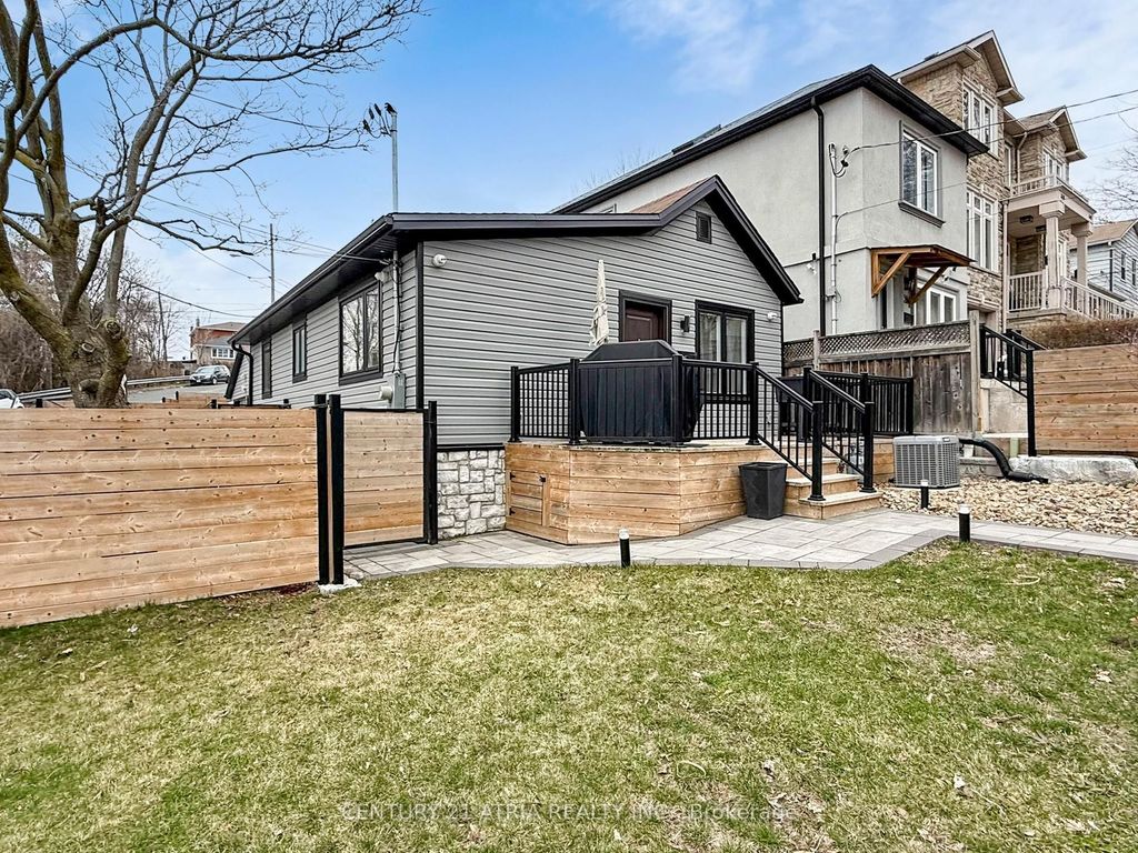 Photo of 534 Silverthorn Avenue, Toronto, ON M6M 3H9 (MLS # W13000084)