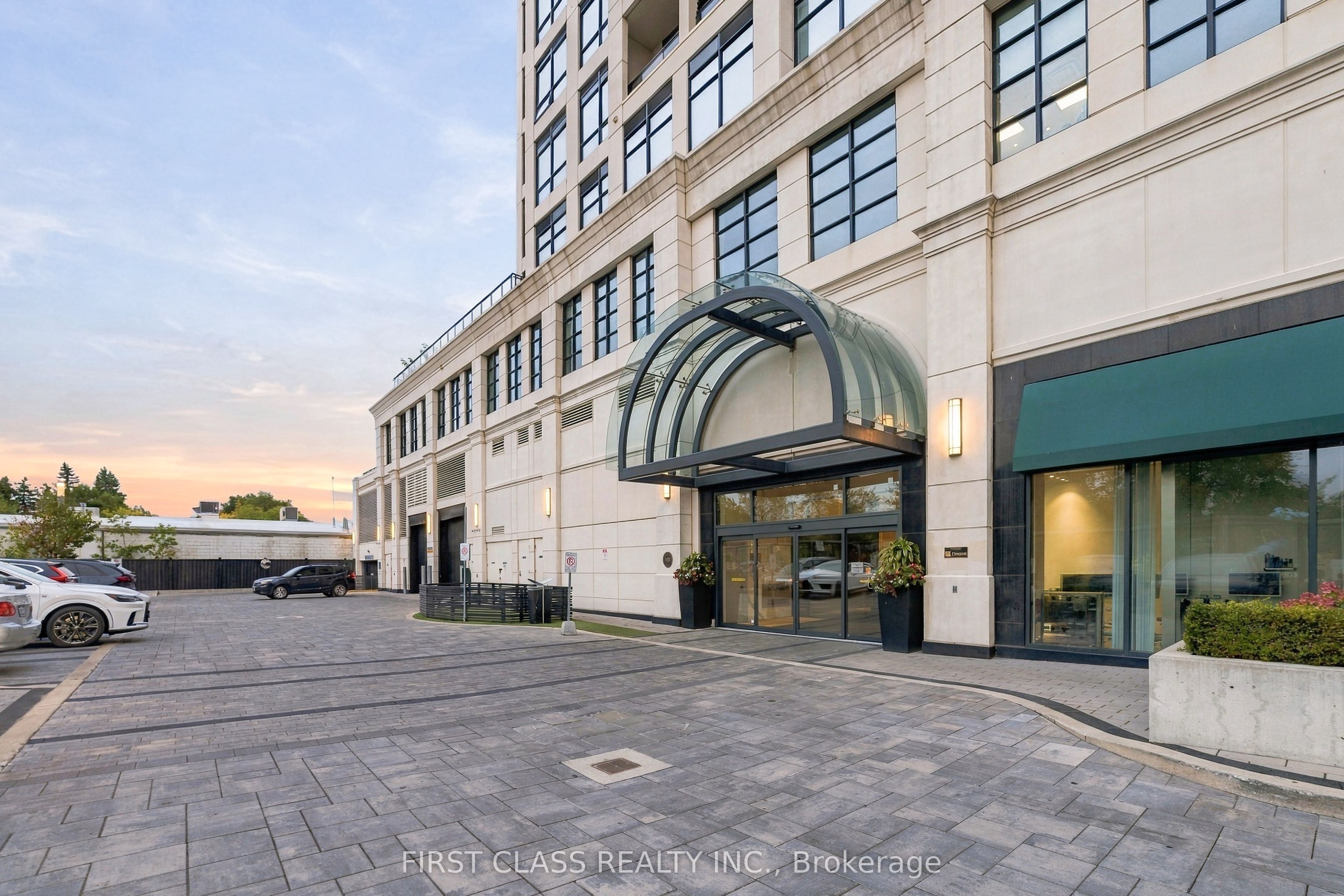 1 Grandview Avenue 601