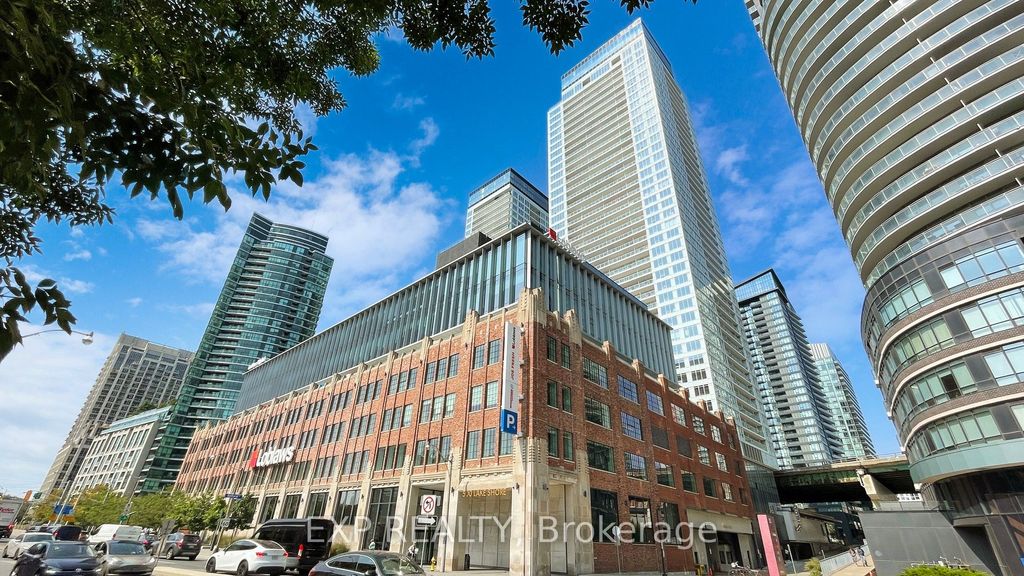 Photo of 17 SE Bathurst Street S #615, Toronto, ON M5V 0N1 (MLS # C12604396)