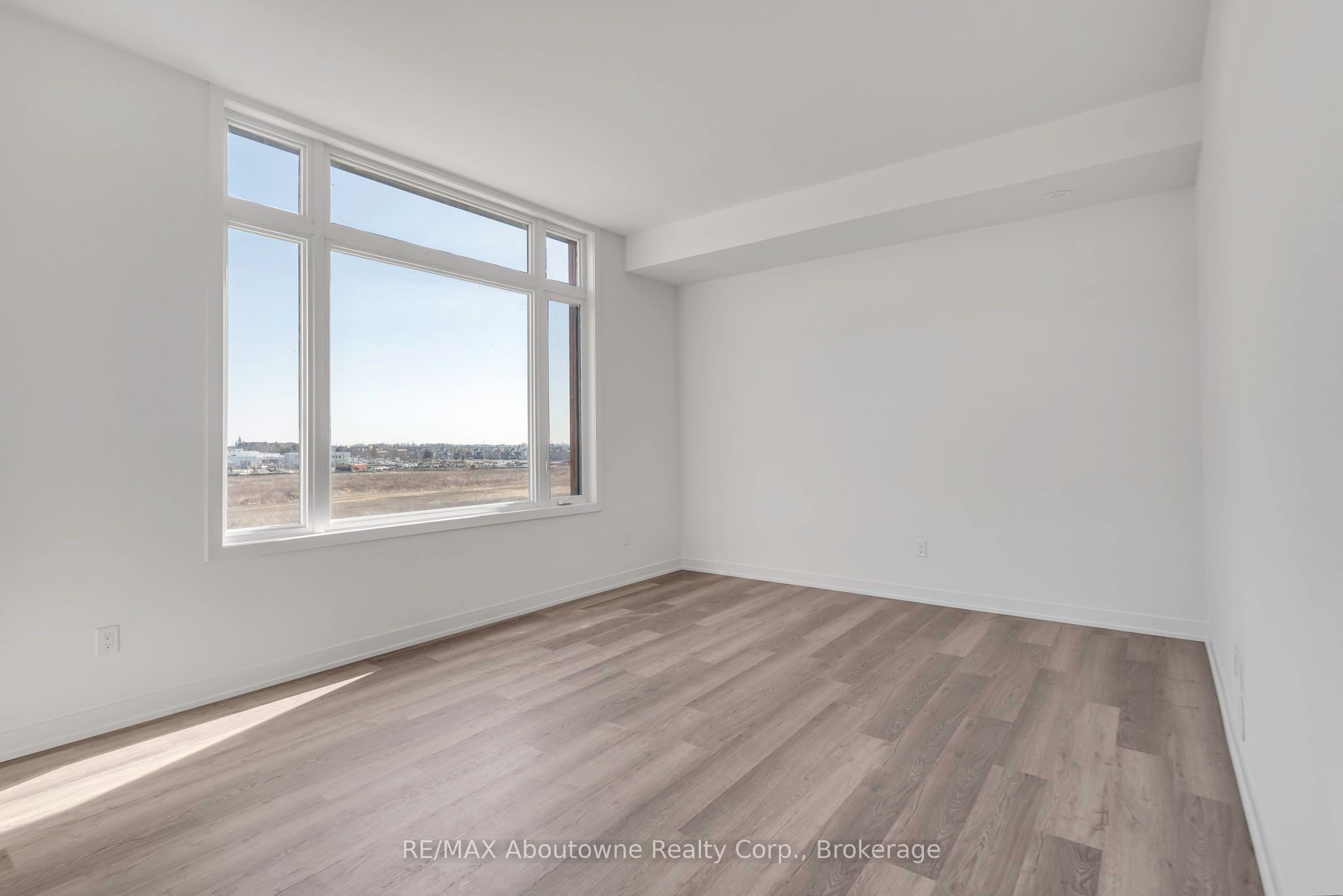 3 Steckley House Lane TH810