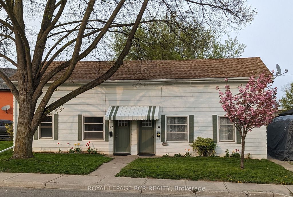 Photo of 22 Ontario Street, Brantford, ON N3S 2B9 (MLS # X12856930)