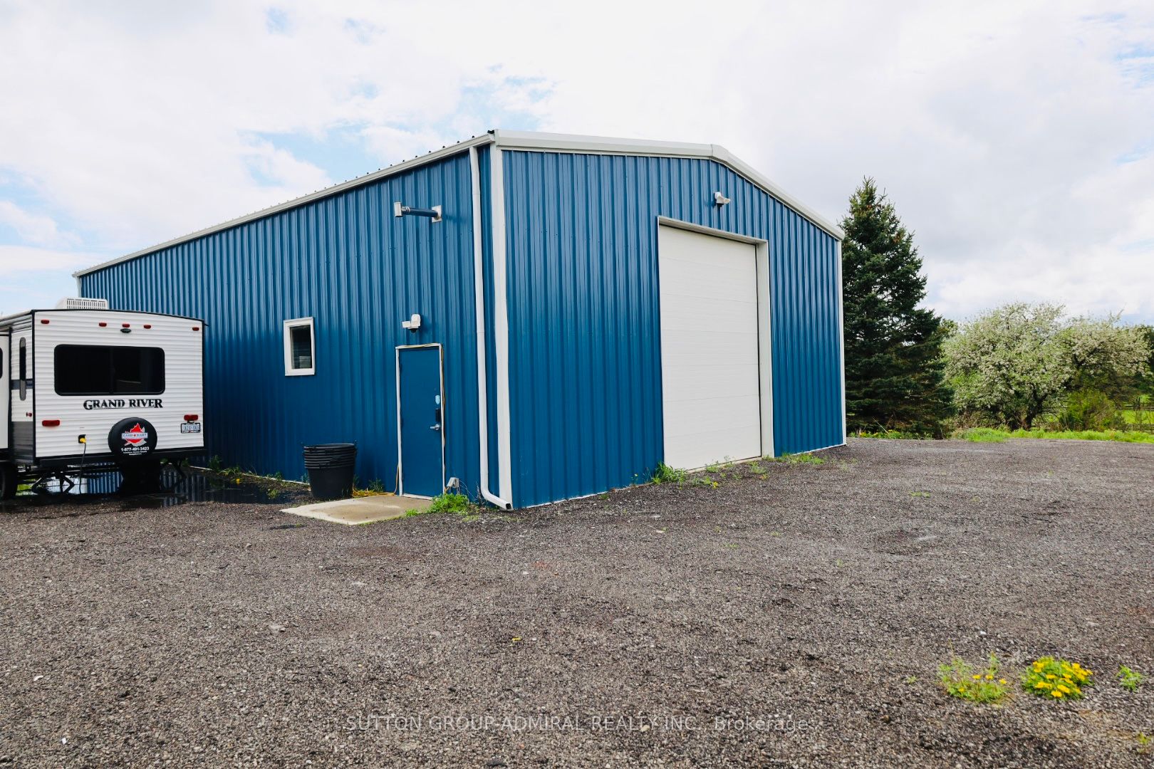 337 Durham Regional Road 8