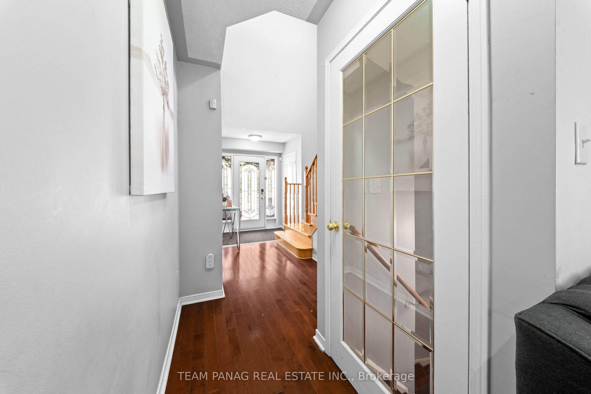 48 Sweet Clover Crescent