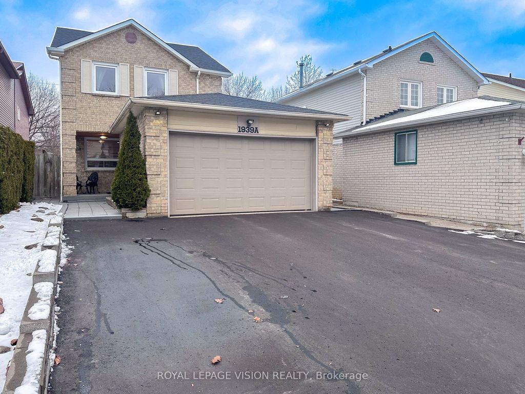 Photo of 1939 A Parkside Drive, Pickering, ON L1V 3N6 (MLS # E12600186)