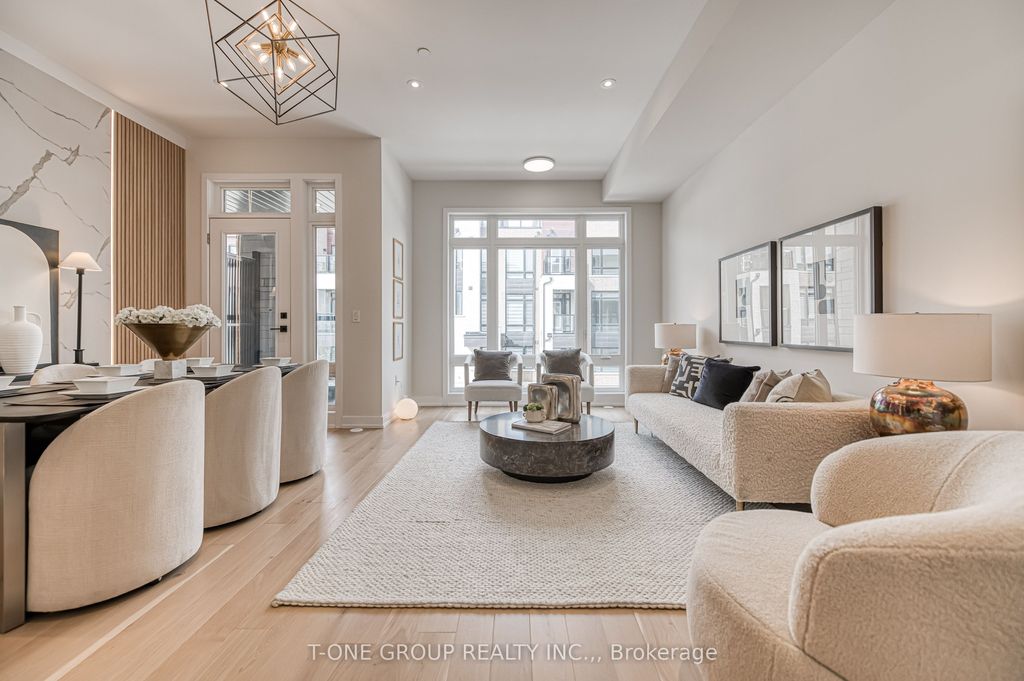 Photo of 21 Ingersoll Lane, Richmond Hill, ON L4E 1G9 (MLS # N12614712)