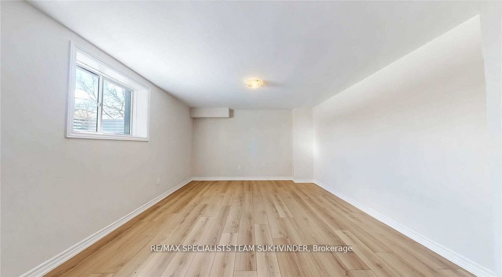 245A Andy Crescent Lower