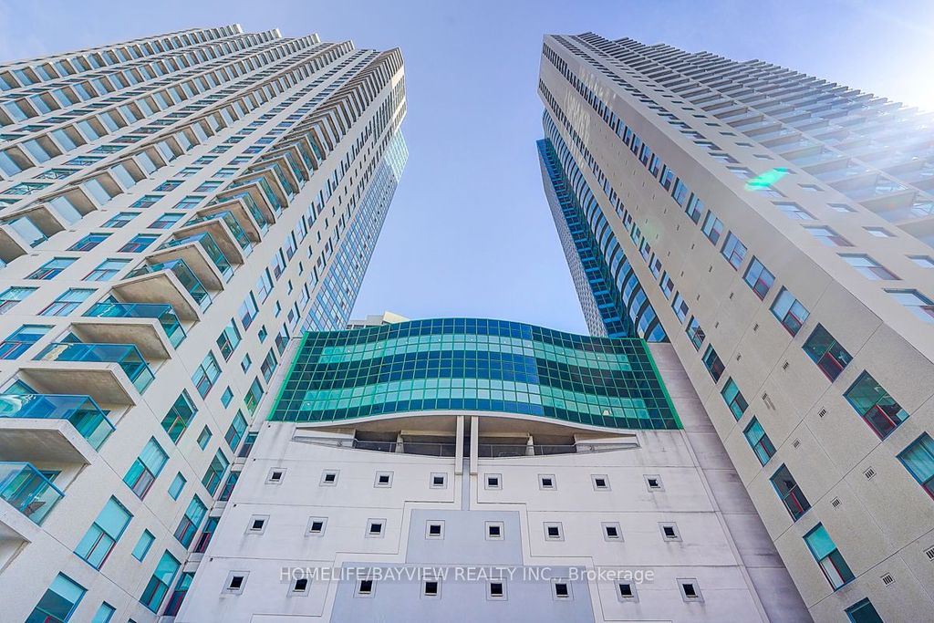 Photo of 99 Harbour Square #3108, Toronto, ON M5J 2H2 (MLS # C12371700)