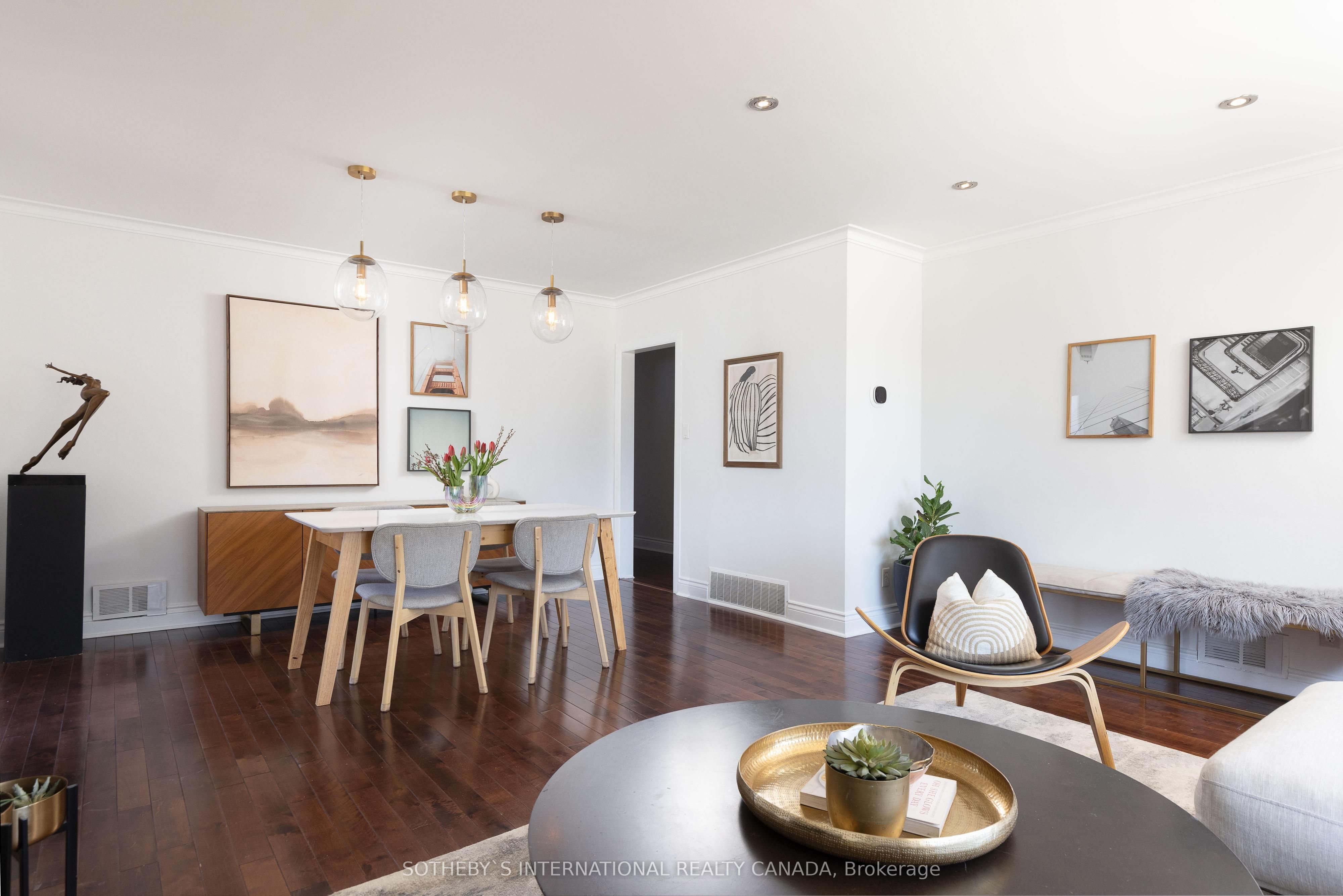 10 Norseman Street