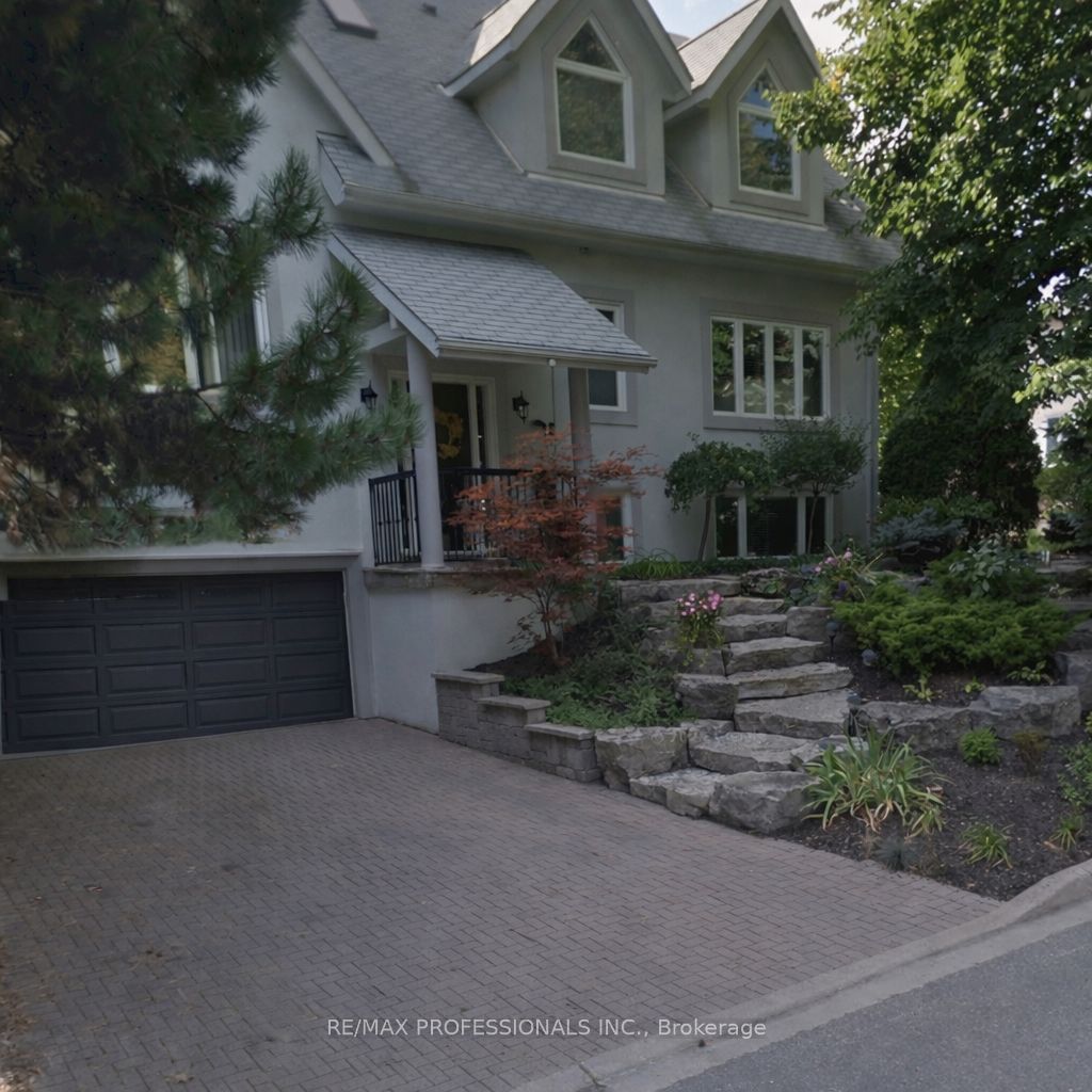 Photo of 12 Walford Road, Toronto, ON M8X 2P1 (MLS # W13172308)