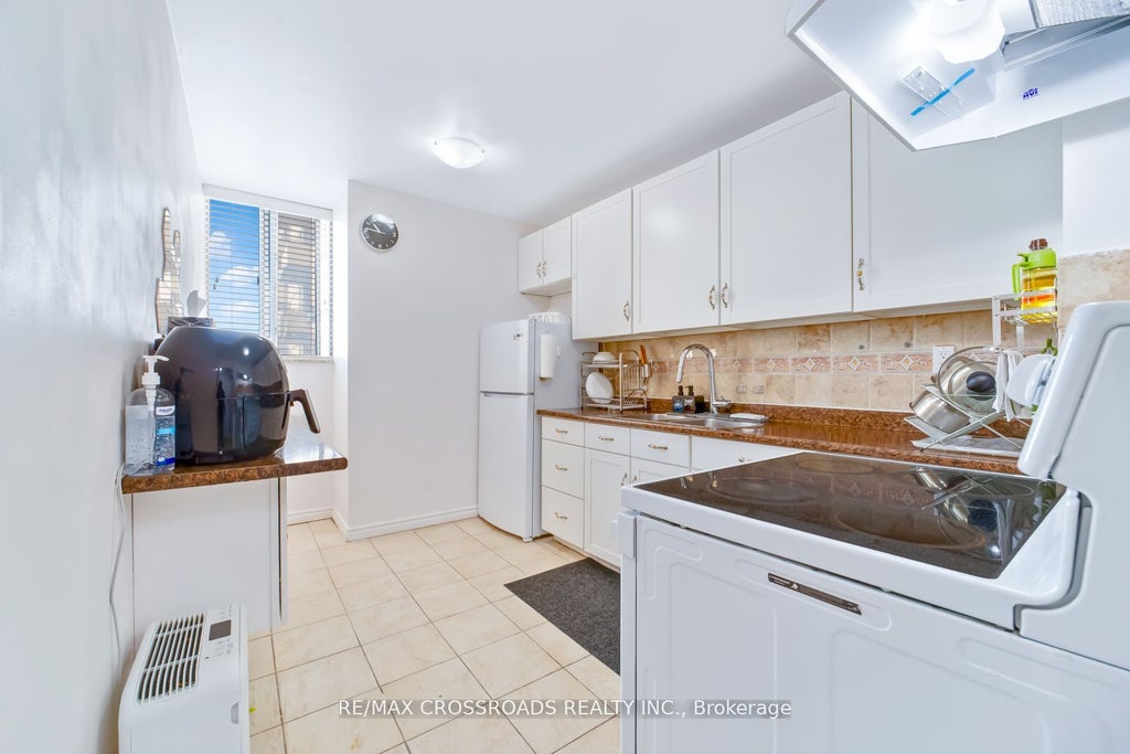 Photo of 340 Dixon Road #1208, Toronto, ON M9R 1T1 (MLS # W13640236)