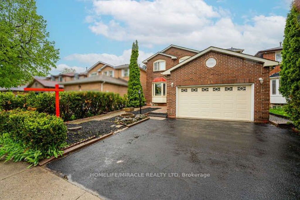 Photo of 14 Conover Court, Brampton, ON L6Y 3J5 (MLS # W12852420)
