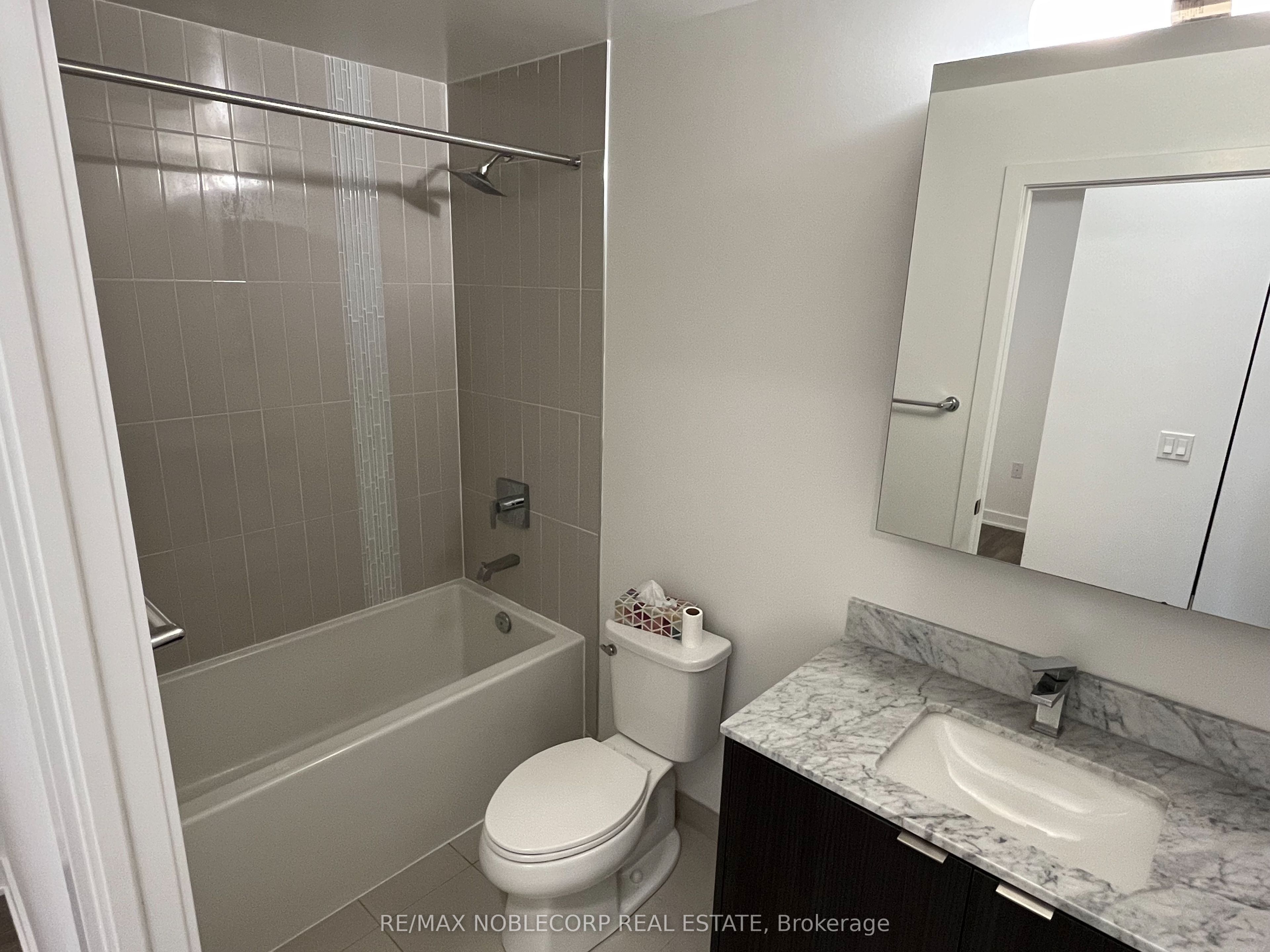 100 Eagle Rock Way 822