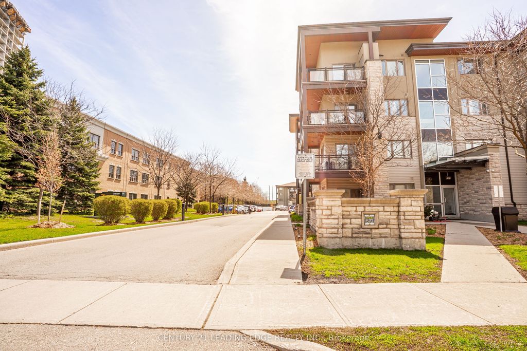 Photo of 570 Lolita Gardens #421, Mississauga, ON L5A 3T2 (MLS # W13063364)