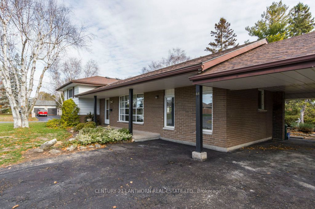 Photo of 44 Burns Avenue, Quinte West, ON K8R 1G2 (MLS # X12557670)