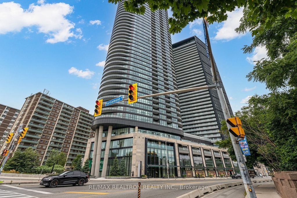 Photo of 585 Bloor Street E #1117, Toronto, ON M4W 0B3 (MLS # C13119034)