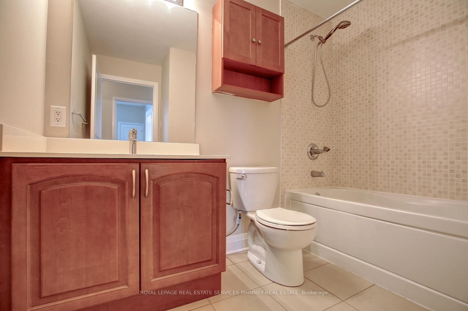 1 Hurontario Street 806