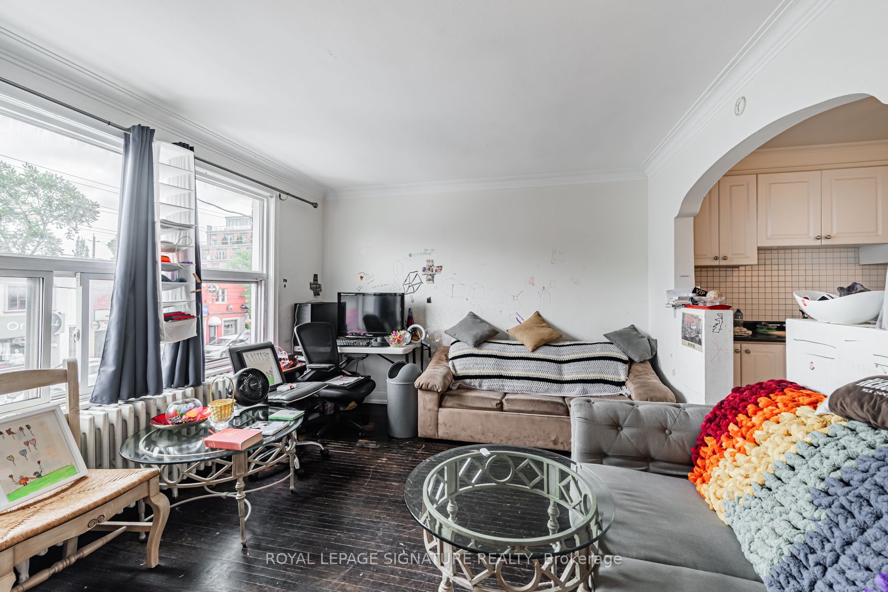 1762-1764 Avenue Road