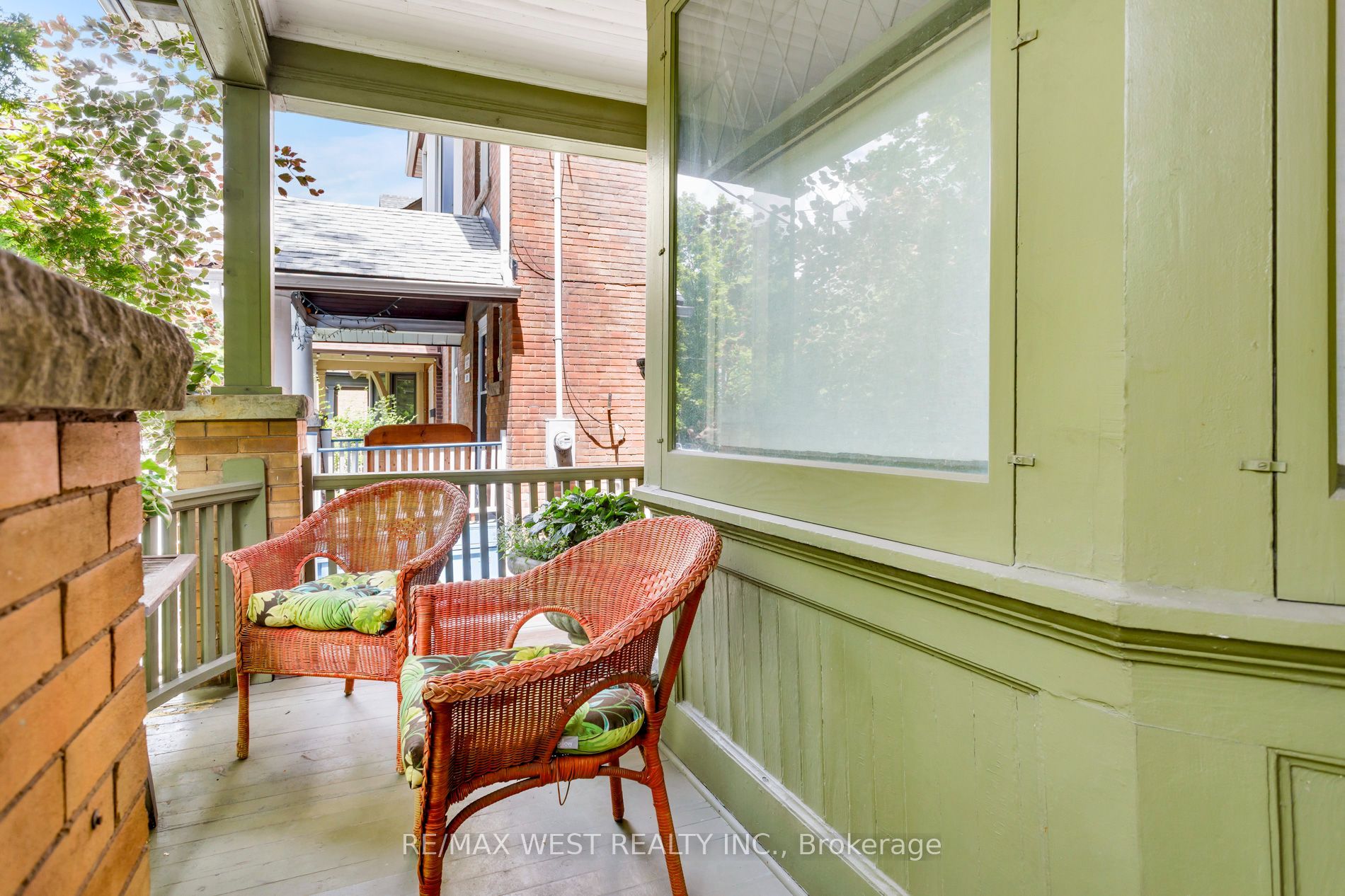 499 Parkside Drive