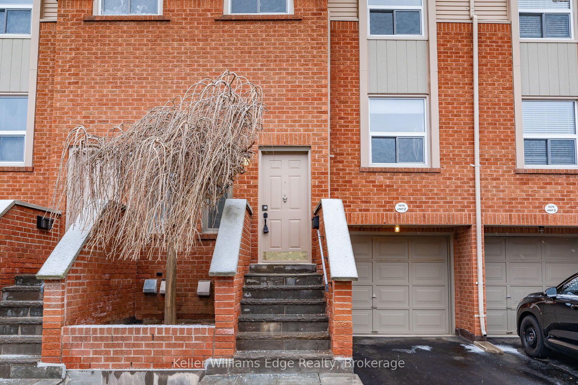 1570 Reeves Gate 2
