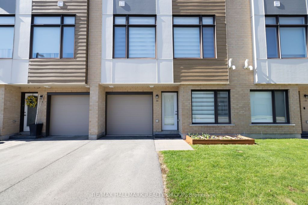 Photo of 55 Cherry Blossom Private Private W, Parkway Park - Queensway Terrace S and Area, ON K2H 0C4 (MLS # X13050960)