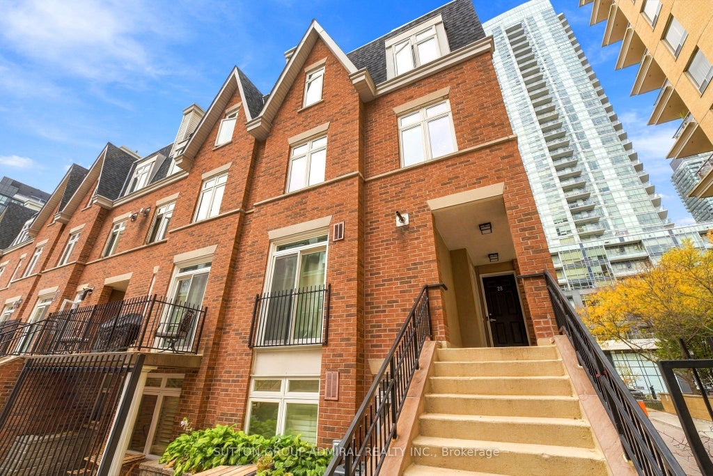 Photo of 89 Lillian Street #27, Toronto, ON M4S 2H7 (MLS # C14130412)