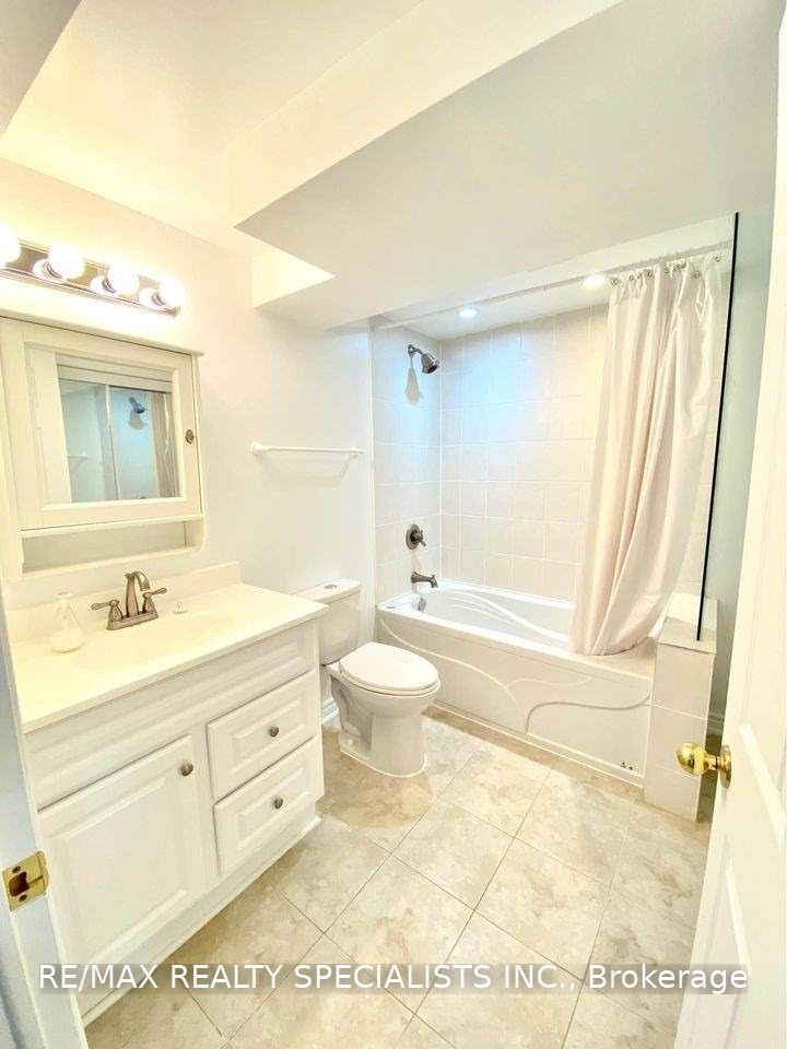 6 Ginger Grove Bsmt