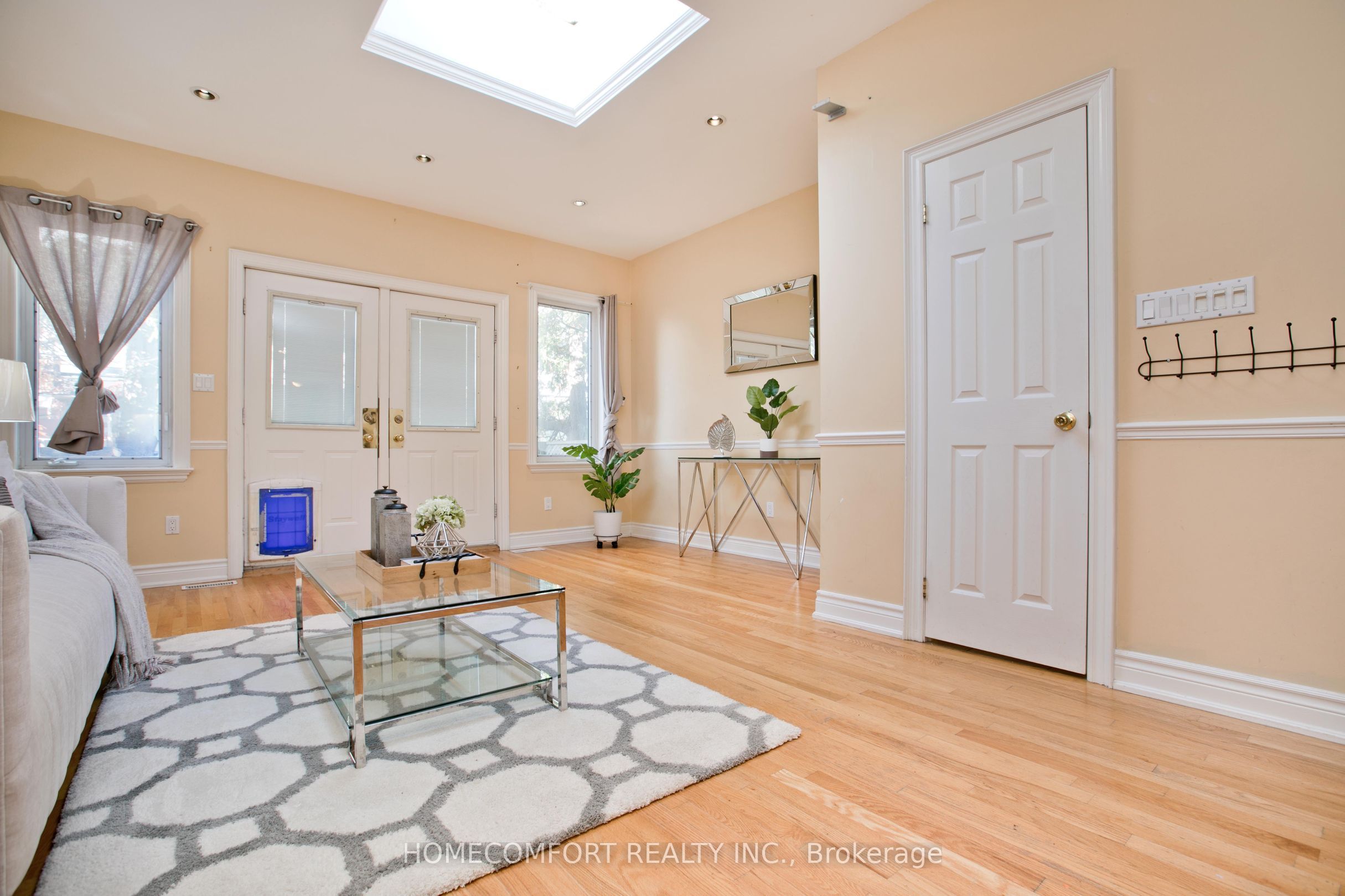 62 Keystone Avenue