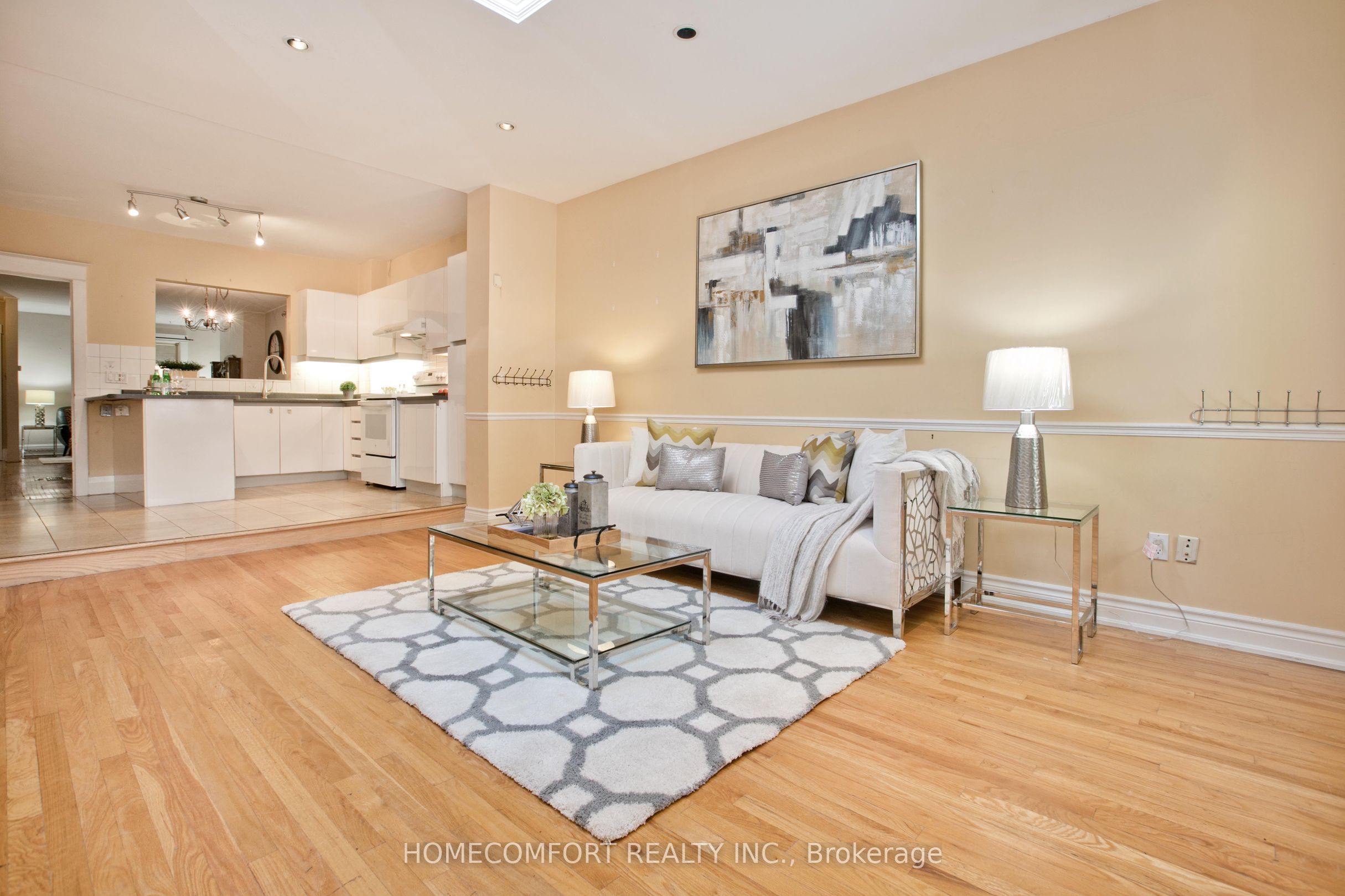 62 Keystone Avenue