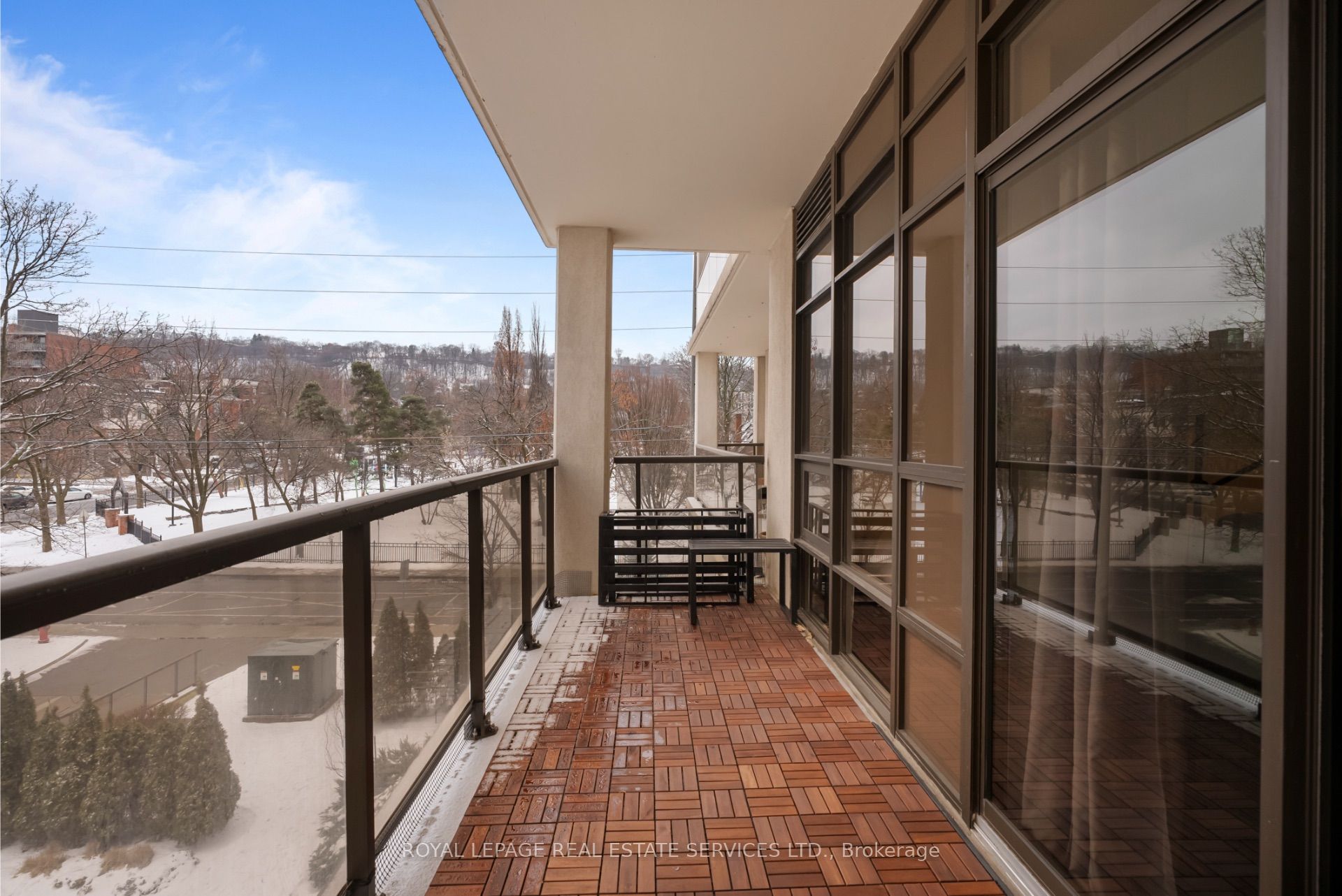 Hamilton, ON L8P 0B4, Canada, 2 Bedrooms Bedrooms, ,1 BathroomBathrooms,Residential,Active,123962