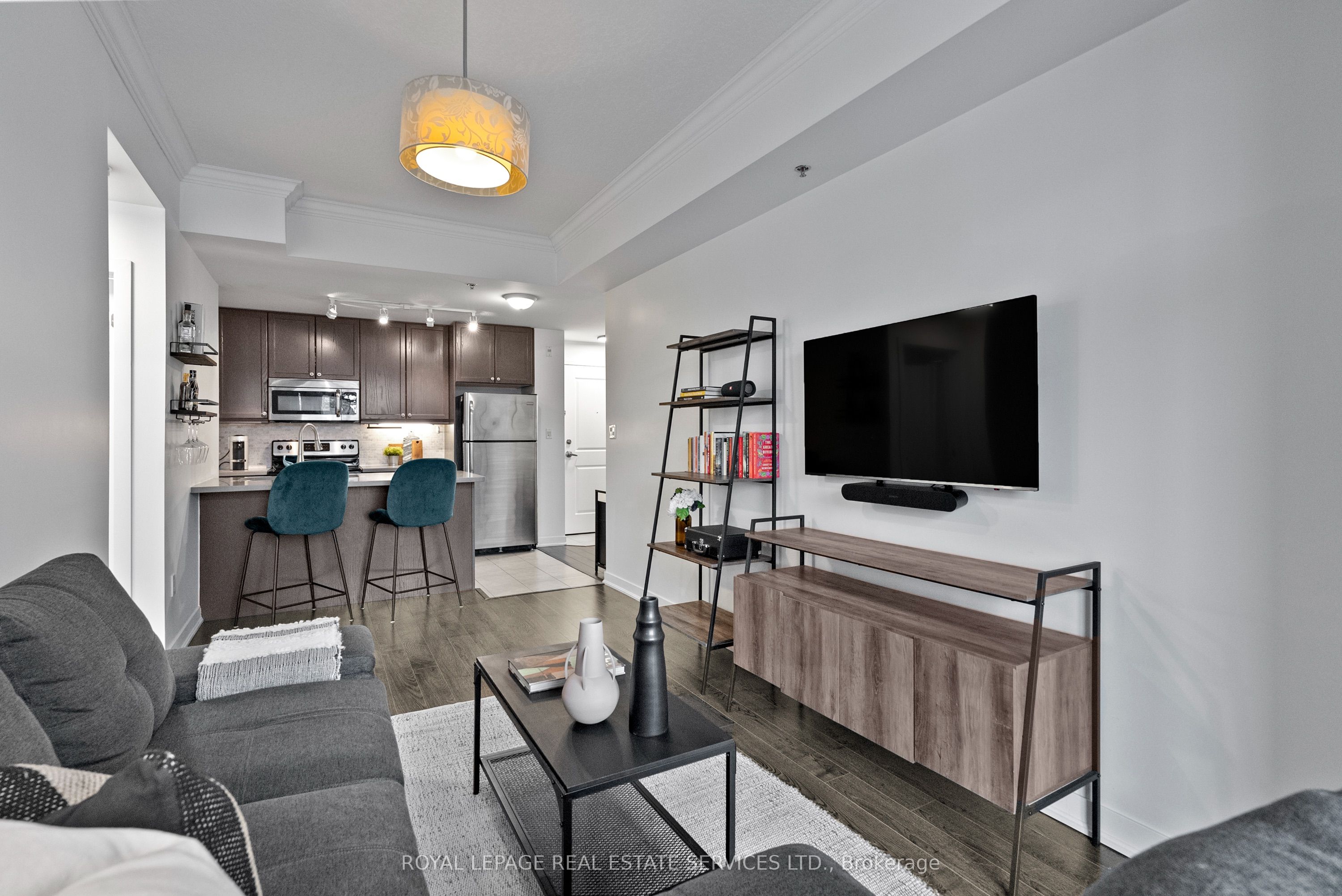 Hamilton, ON L8P 0B4, Canada, 2 Bedrooms Bedrooms, ,1 BathroomBathrooms,Residential,Active,123962