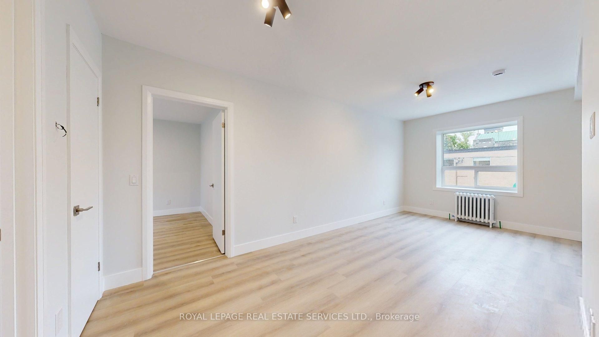 4 Brentwood Road S Unit A