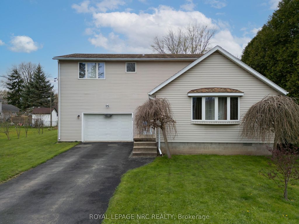 Photo of 45 Ridgeway Road, Fort Erie, ON L0S 1B0 (MLS # X12841346)