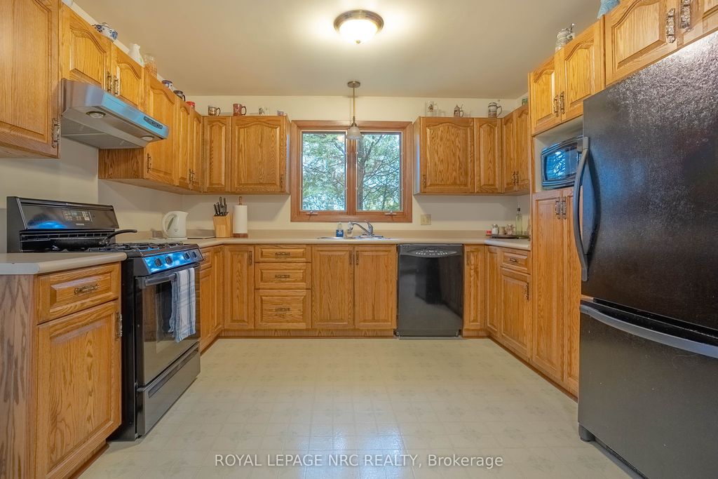 Photo of 45 Ridgeway Road, Fort Erie, ON L0S 1B0 (MLS # X12841346)