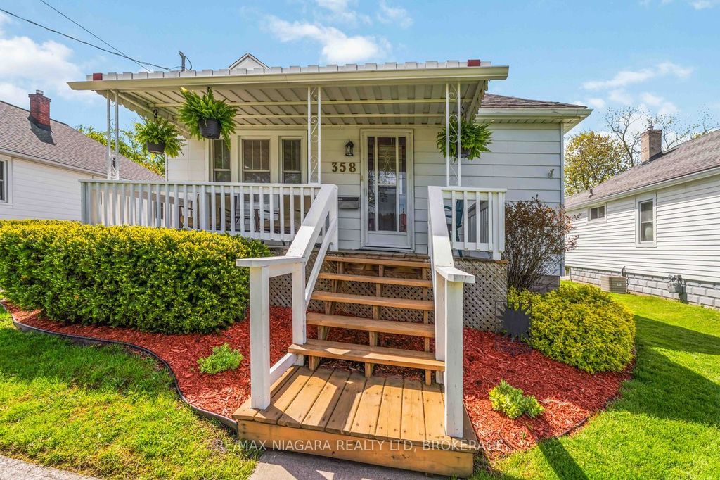Photo of 358 SUGARLOAF Street, Port Colborne, ON L3K 2P3 (MLS # X13164644)