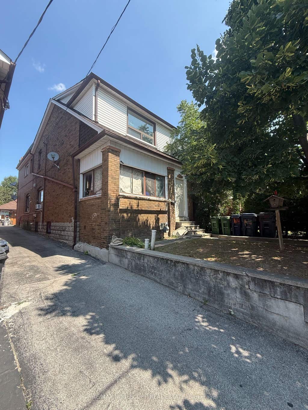 Photo of 64 Ashburnham Road, Toronto, ON M6H 2K5 (MLS # W13657878)