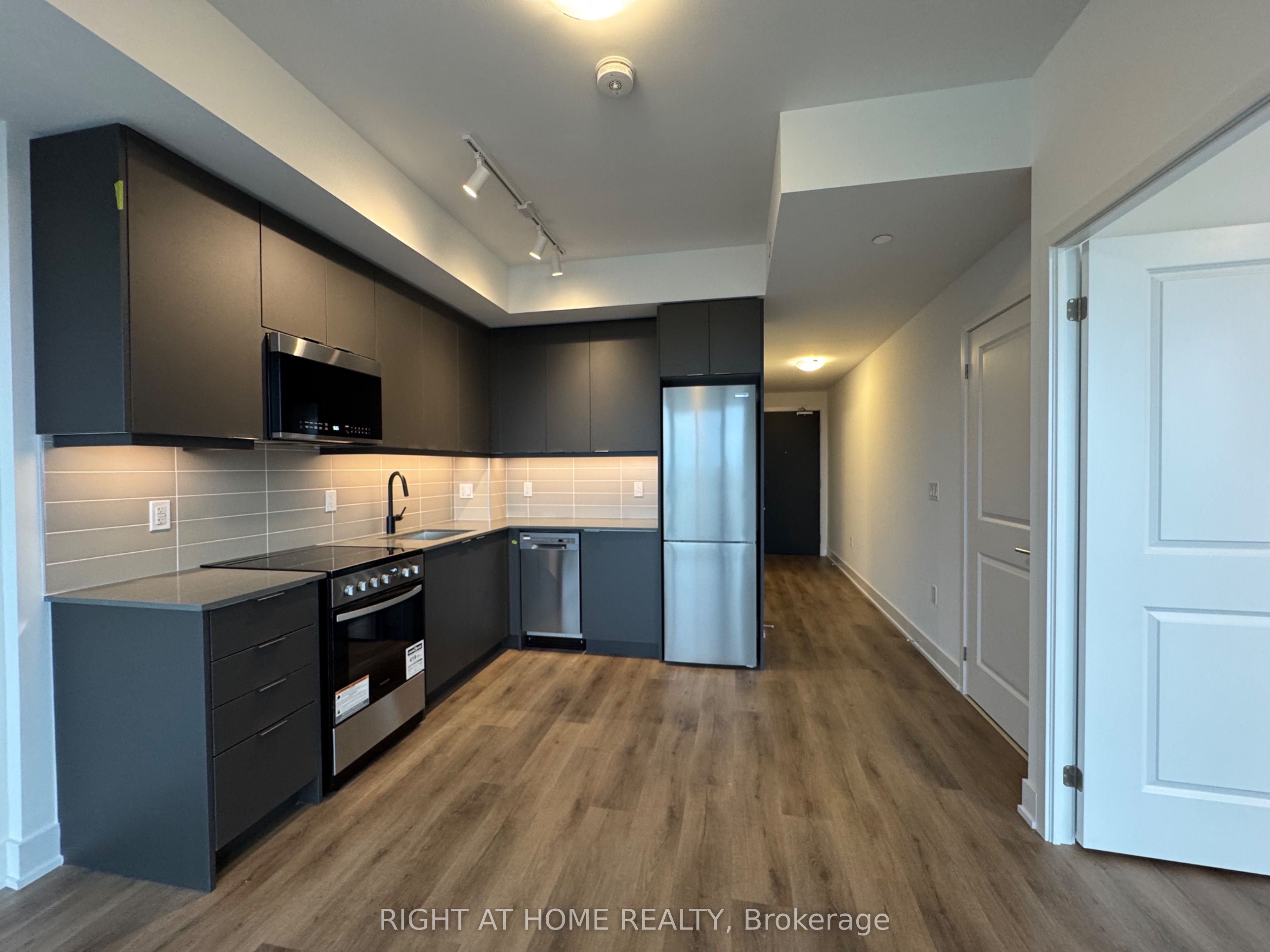 115 Nipissing Road N 1711A
