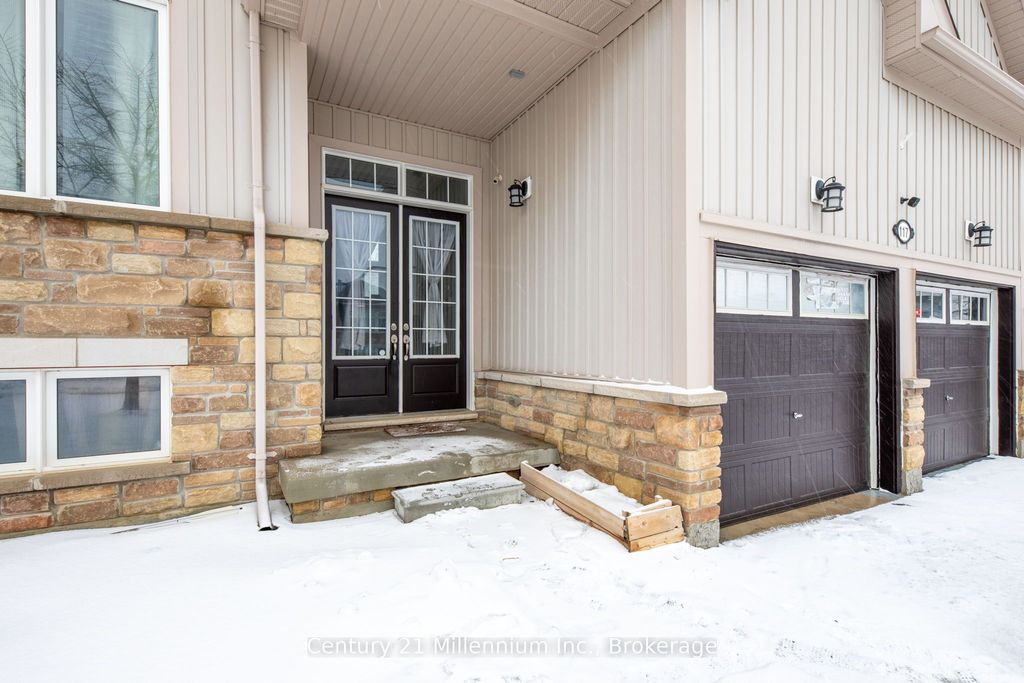 Photo of 117 Allegra Drive, Wasaga Beach, ON L9Z 1P2 (MLS # S12653024)