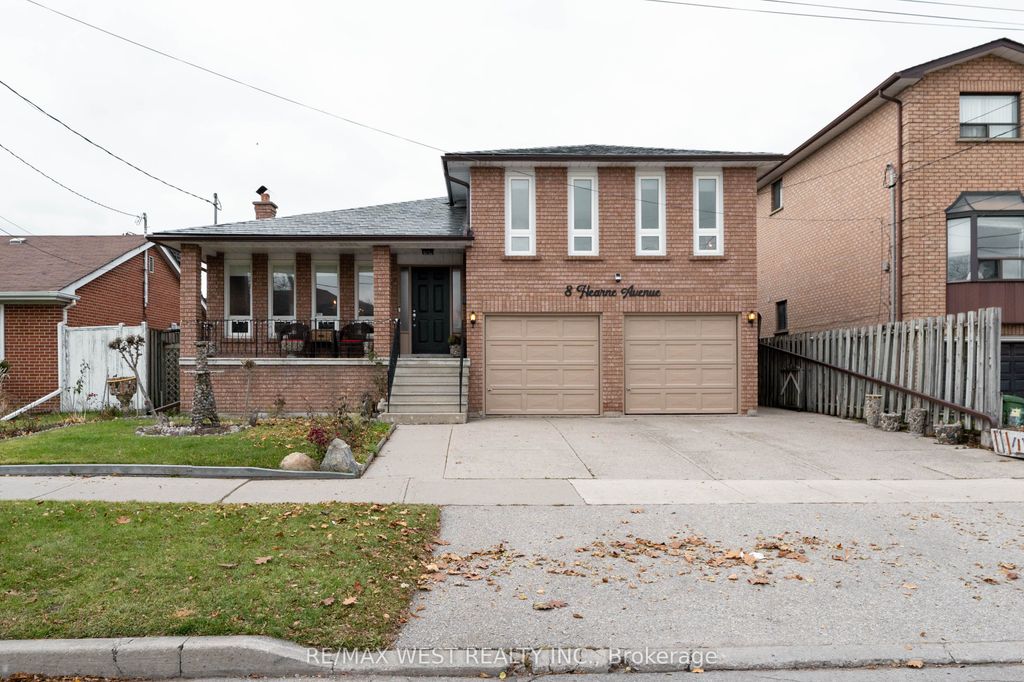Photo of 8 Hearne Avenue, Toronto, ON M6L 3B8 (MLS # W12610304)