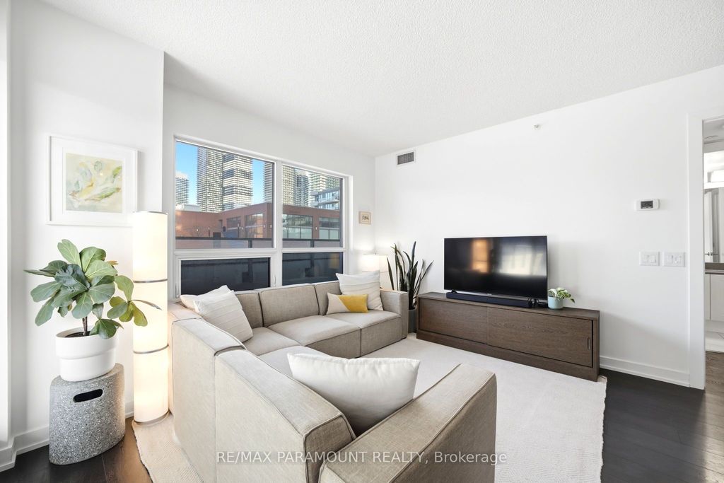 Photo of 2220 Lake Shore Boulevard #304, Toronto, ON M8V 0C1 (MLS # W12804092)